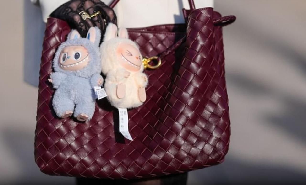 Labubu Monster Doll – Adorably Collectible !