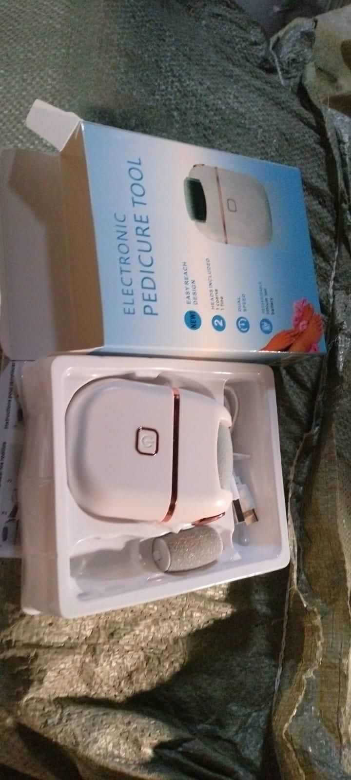Electronic Pedicure Tool – Smooth, Soft Feet in Minutes!