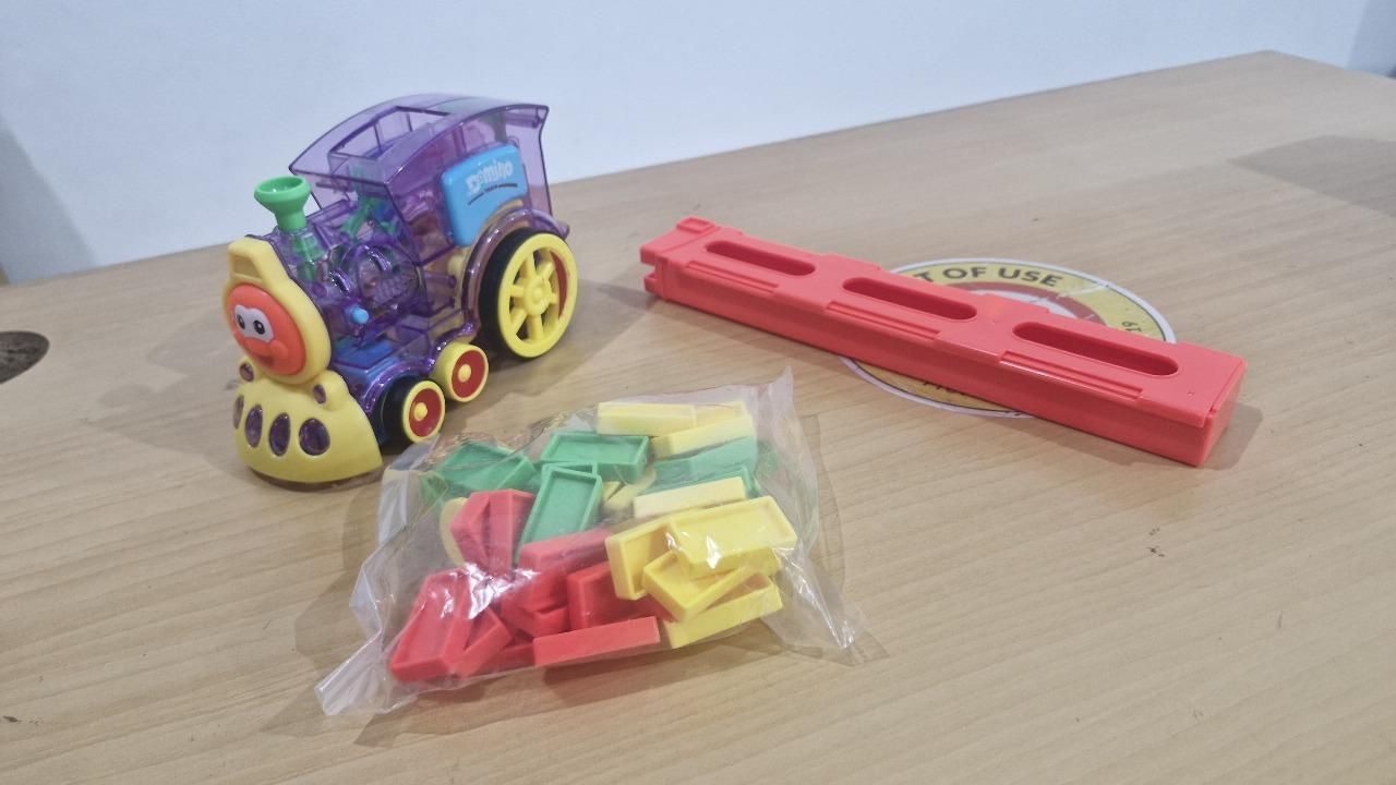 Train Domino Set for Kids – Automatic Line-Up with Sound Effects | BPA-Free